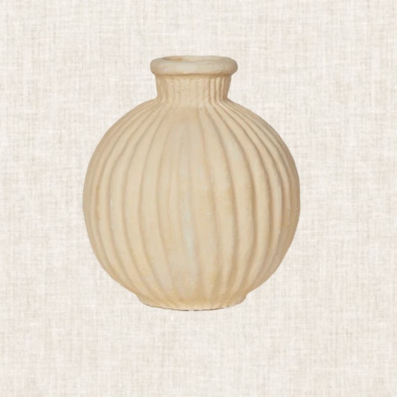 Olive Ateliers Paper Mache Vase Garlic - Picture 2 of 9